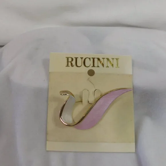 Ladies Rucinni Brooch - Picture 3 of 3